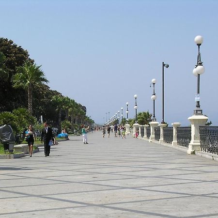 Villa La Fenice เรจโจ ดี คาลาเบีย ภายนอก รูปภาพ